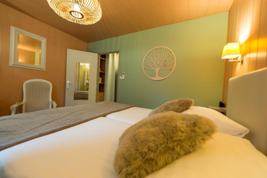 Hotel Spa Au Cheval Blanc Рибовиль Экстерьер фото